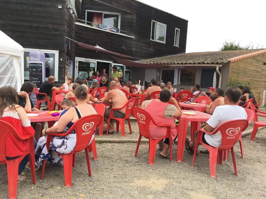 Mobil-Home Le Petit Paradis Vendeen Camping 3 Etoiles 7Km Des Plages Avrillé Eksteriør bilde